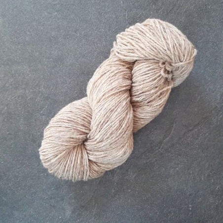 Écheveau de laine Bizet en 3/8. Terre de Laine