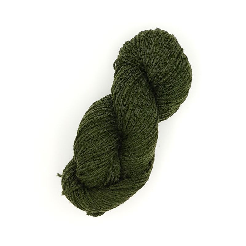 Écheveau de laine 3/8 (référence T500) kaki - Laine locale du Massif central.