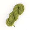 Écheveau de laine 3/8 (référence T520) vert - Laine locale du Massif central.