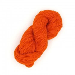 Écheveau de laine 3/8 (référence T430) orange - Laine locale du Massif central.