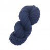 Écheveau de laine 6/8 (référence T340) bleu marine - Laine locale du Massif central.