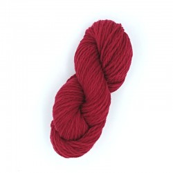 Écheveau de laine 2/S (référence T200) framboise - Laine locale du Massif central.