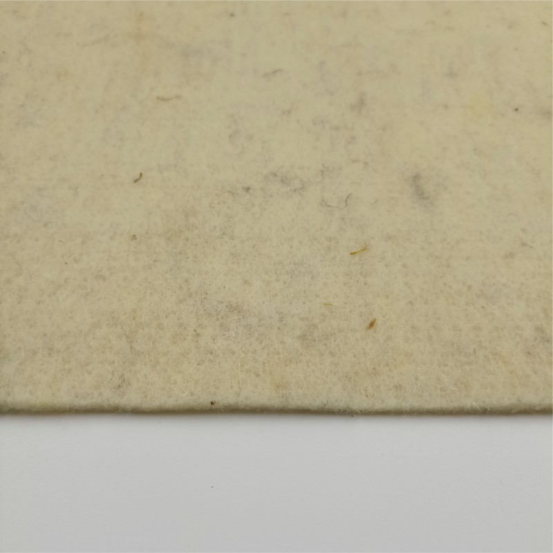 Feutre écru 500g/m² largeur 2M